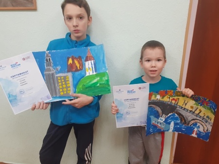 Ребята, студии изобразительного искусства приняли участие в Международном конкурсе детского рисунка